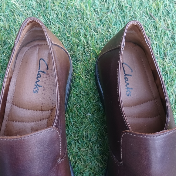 CLARKS Men leather loafters shoes - Picture 4 of 5